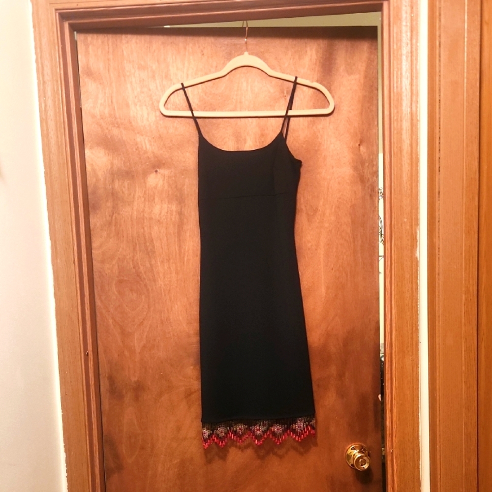 Elegant Black Dress with Red Beadwork Accents Size Small